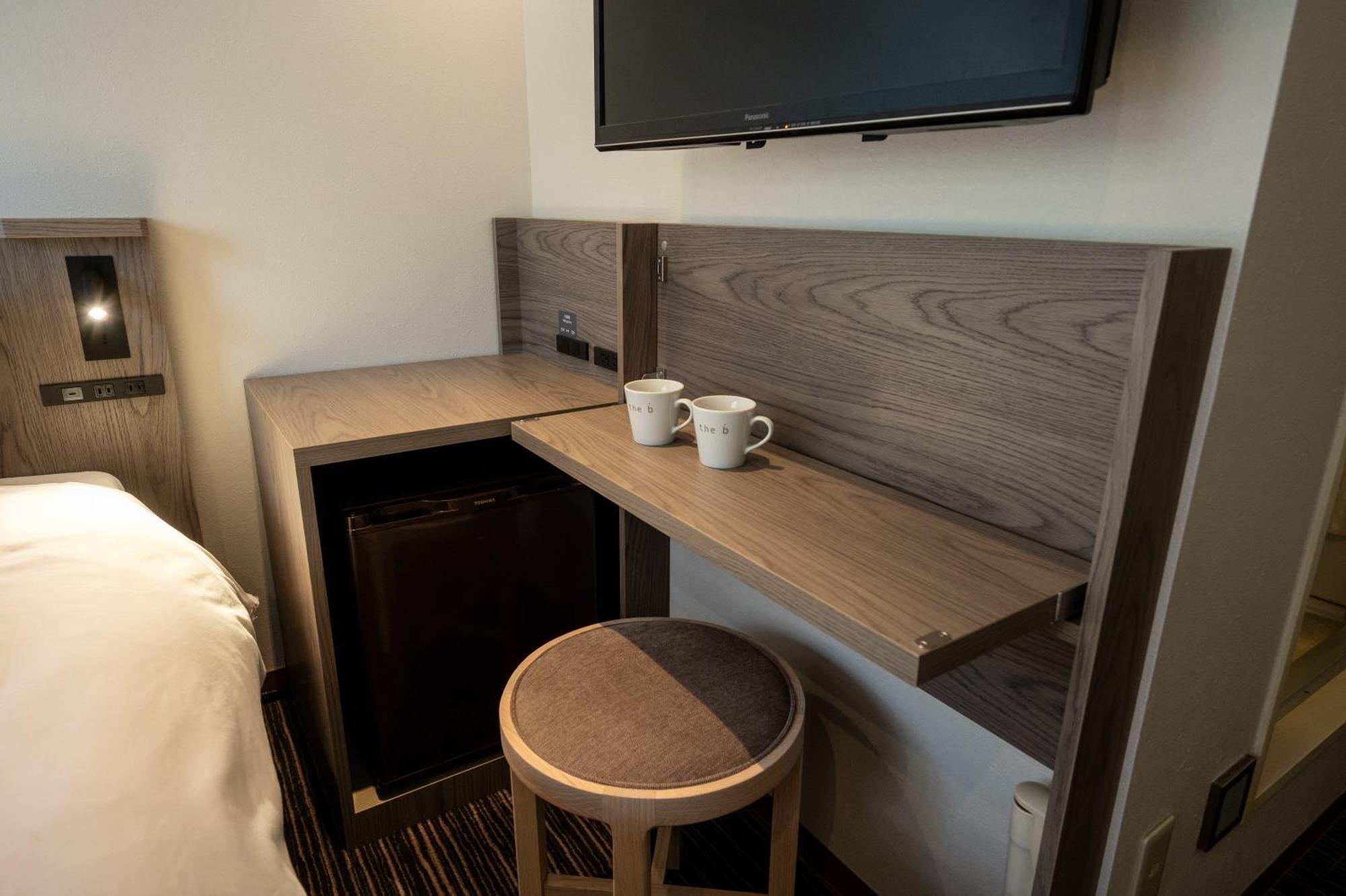The B Hakata Hotell Fukuoka  Eksteriør bilde